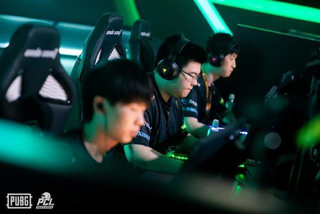 湖人追求11+3恶汉，内线替补前往太阳交易分析