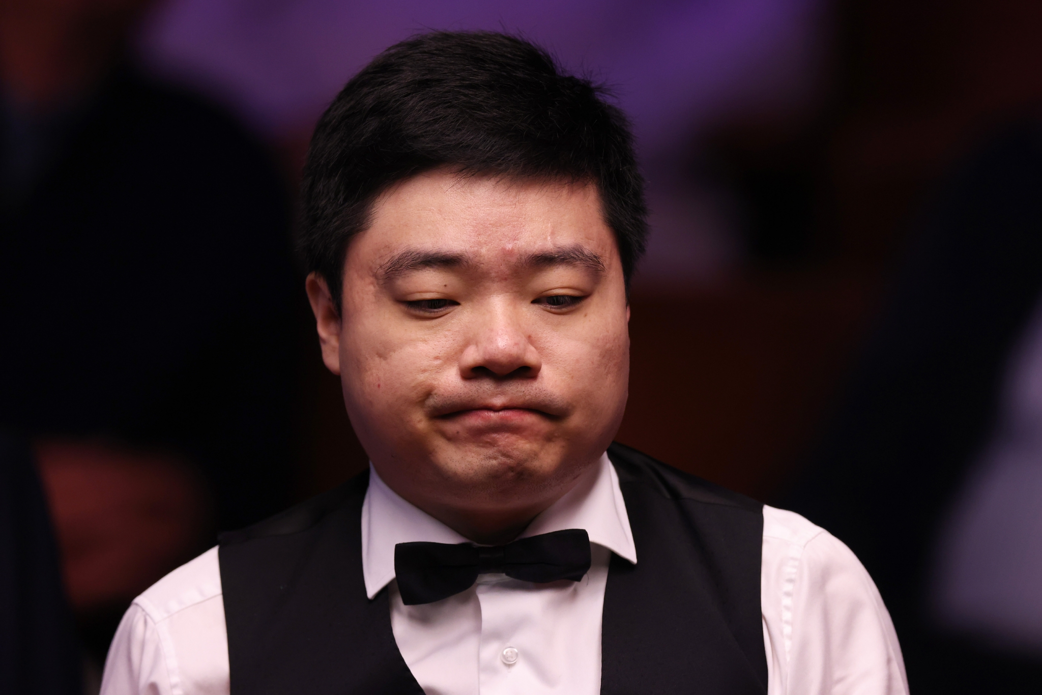 员展现攻守 员展现攻守