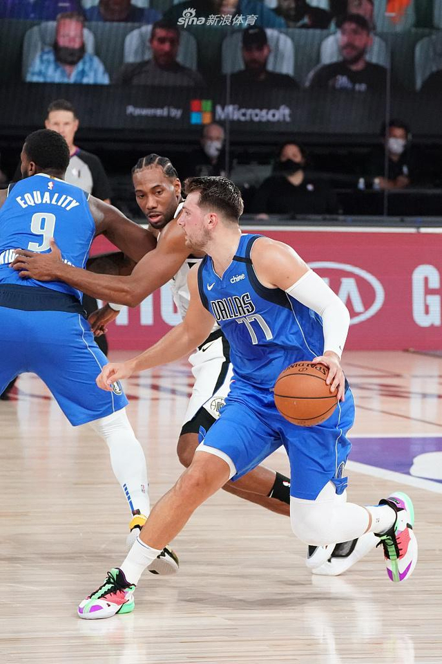 转会市场往 转会市场往