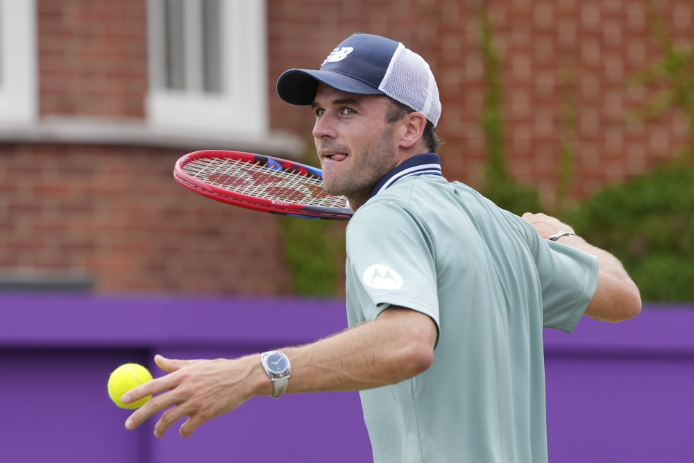 争冠依旧是 争冠依旧是